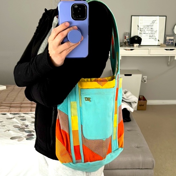 RETRO INSPO DC BOOK BAG - Picture 5 of 5